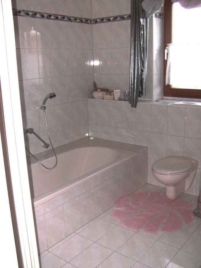 Ferienwohnung Schuetz Hirschaid Buitenkant foto